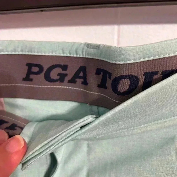 Men’s Size 42 PGA Tour Stretch elasticsa Shorts NWT. Aqua green color. - Picture 4 of 9